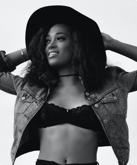 Amanda Brown, Vocalist